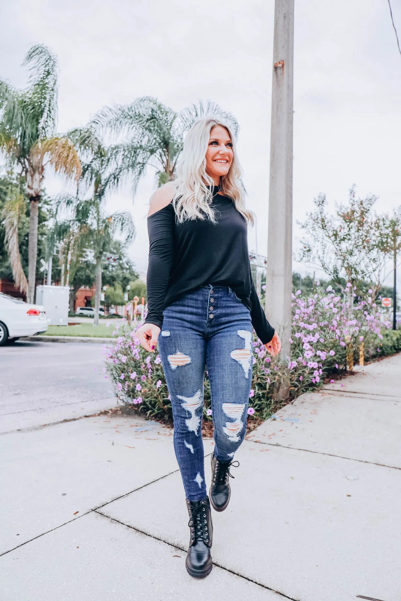 Classic Cold Shoulder Top S-3X - Black
