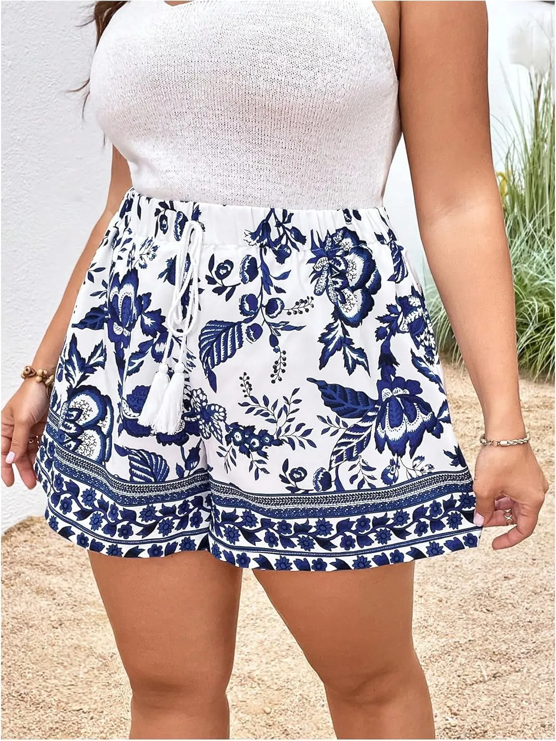 Floerns Women's Plus Size Floral Fringe Trim High Waist Shorts Wide Leg Boho Shorts