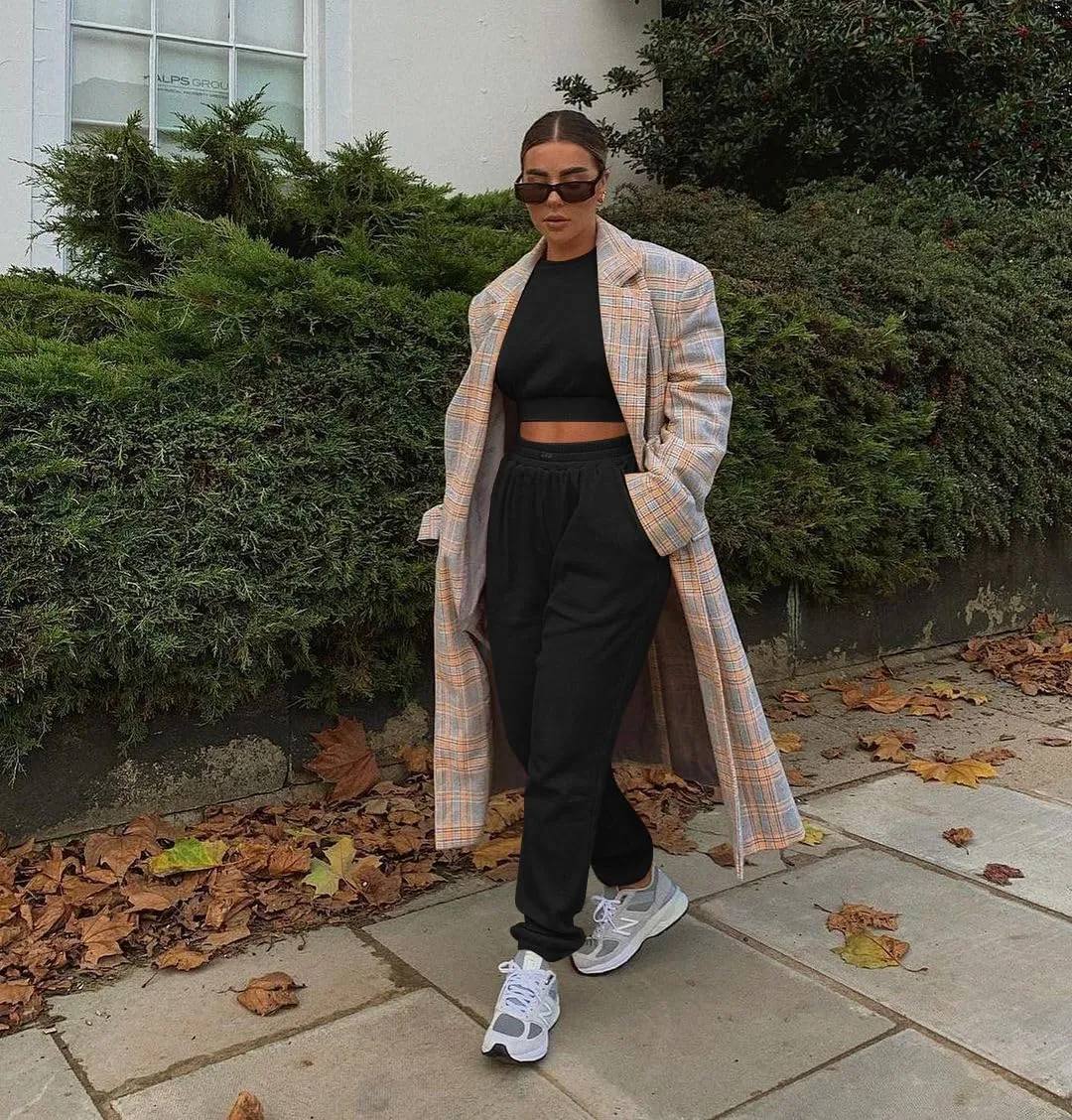 Mizoci Women's 2 Piece Outfits Lounge Jogger sets Long Sleeve Crop Top Pant Sweat Suit Tracksuit