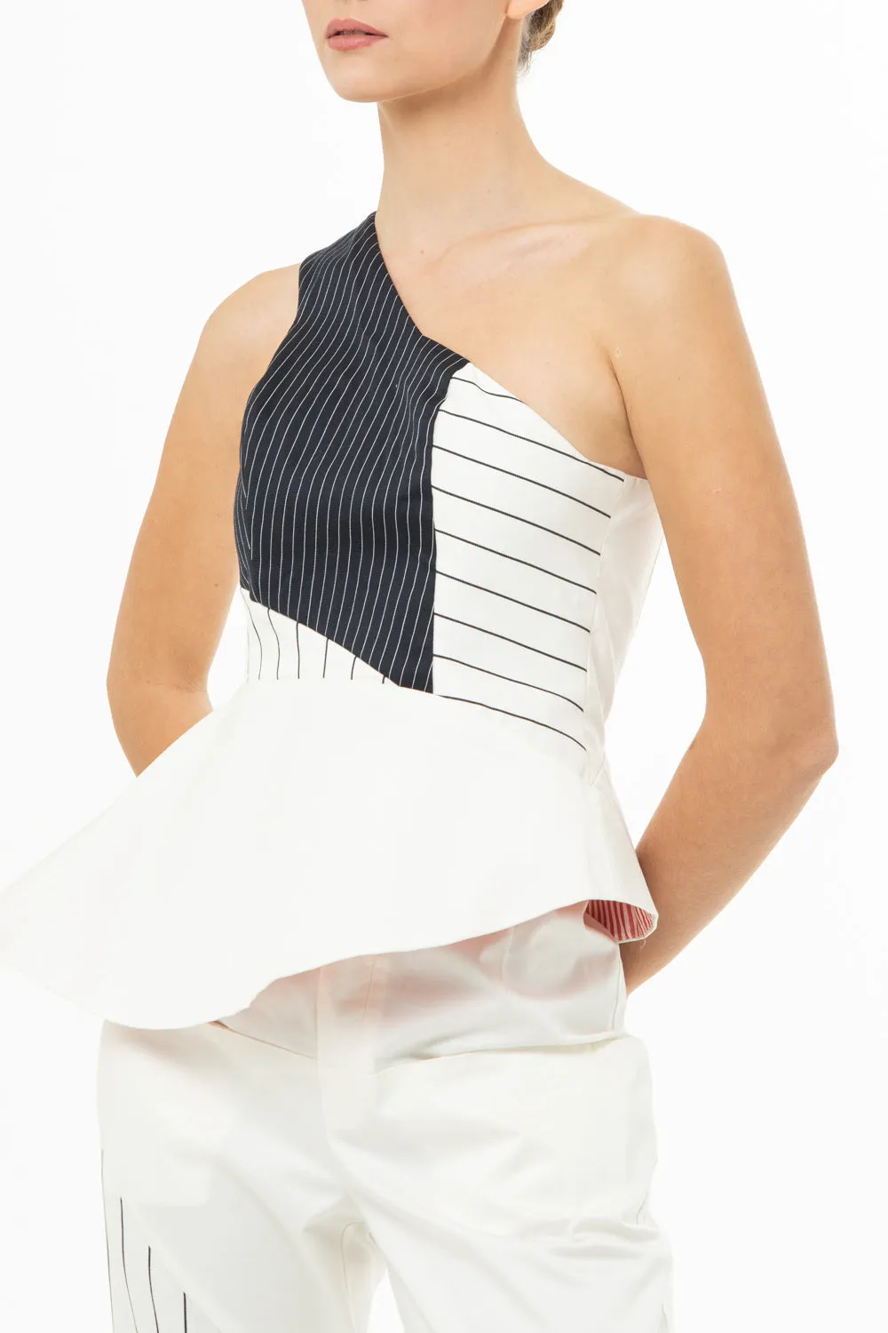 One-shoulder top with zip