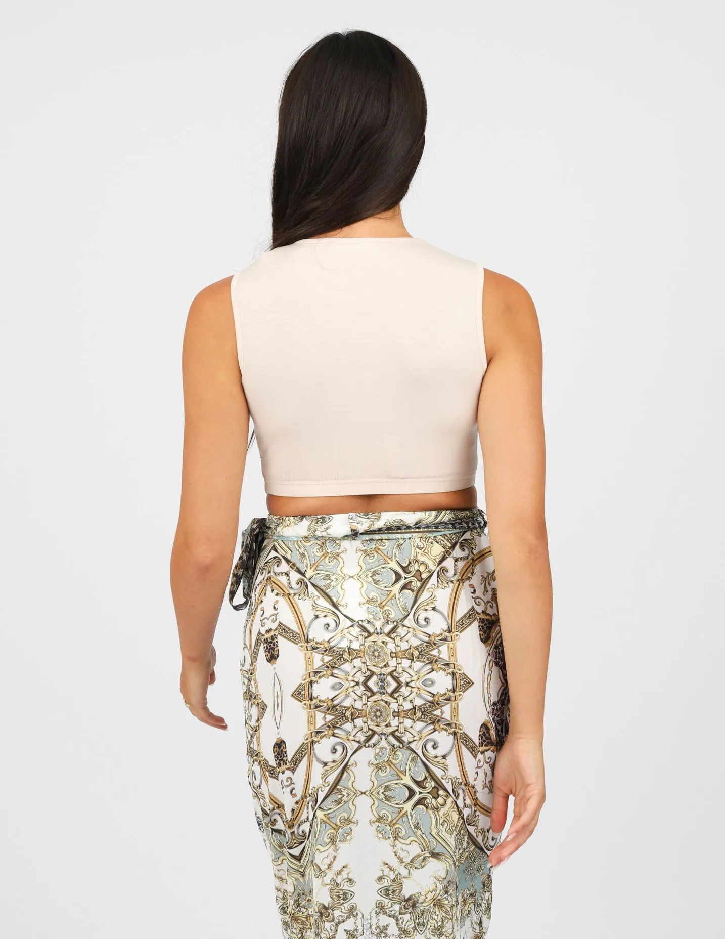 Round Neck Sleeveless Crop Body Top